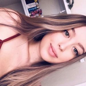 Meet your Posher, Viktoriya